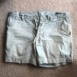 Polo by Ralph Lauren Men’s Classic Shorts 6”